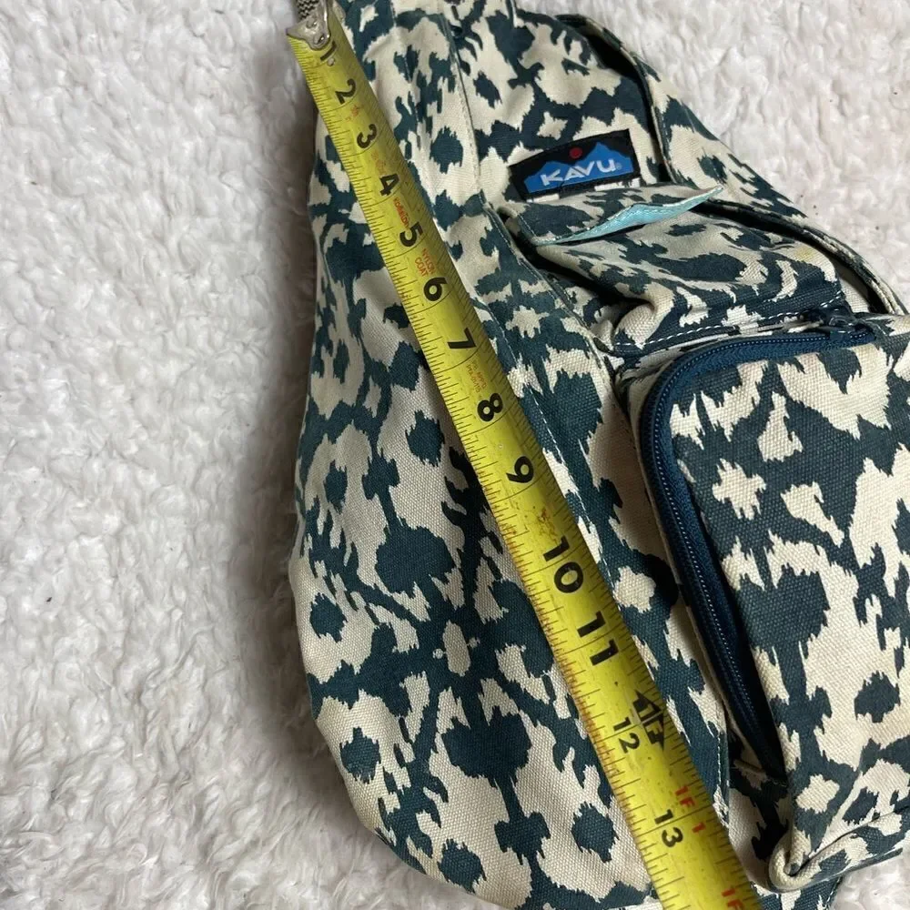 Kavu sling Rope Bag canvas  beige and deep blue blot color padded stitch logo
